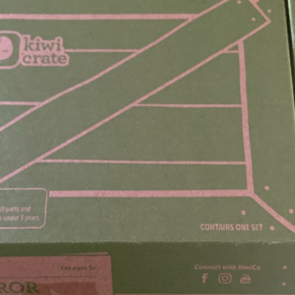 Kiwi Co Mirror Illusions Set - Picture 3 of 4